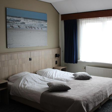 Hotel "De Klok" บูเริน ภายนอก รูปภาพ