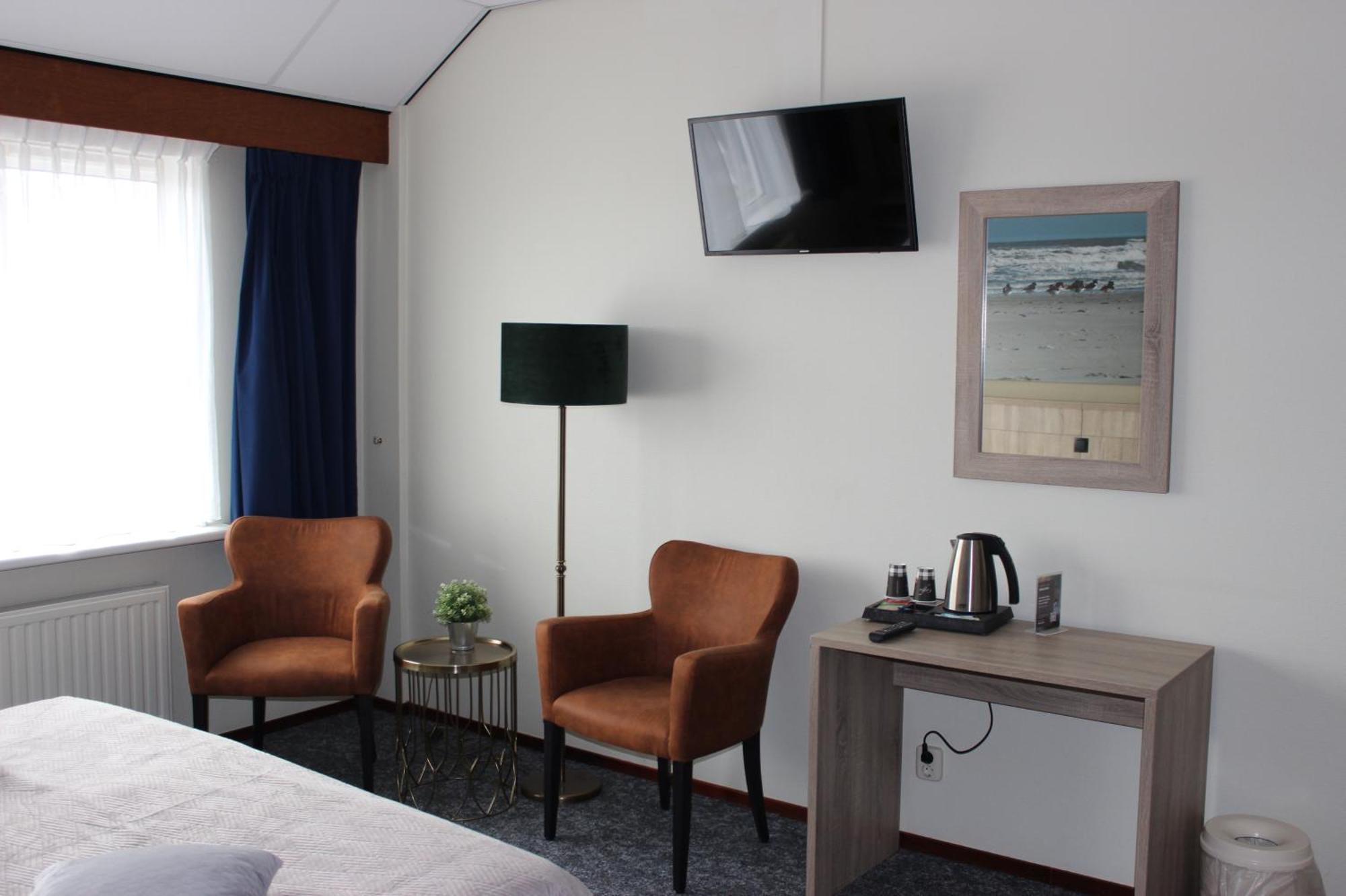 Hotel "De Klok" บูเริน ภายนอก รูปภาพ