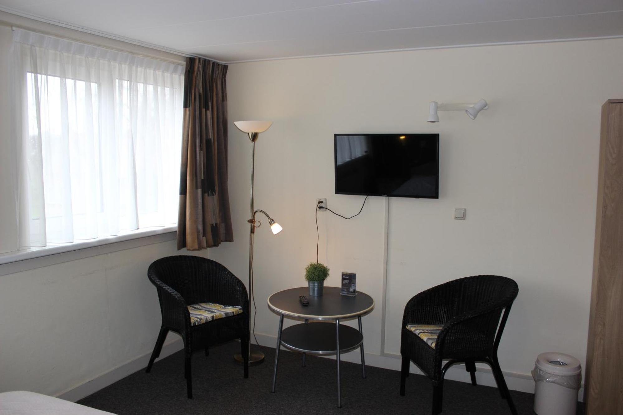 Hotel "De Klok" บูเริน ห้อง รูปภาพ